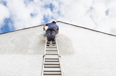 Peinture extérieure à Richelieu — façades et ravalement